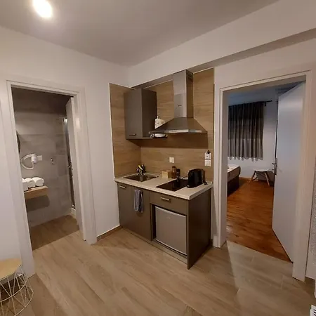 Enjoy Meteora One アパート